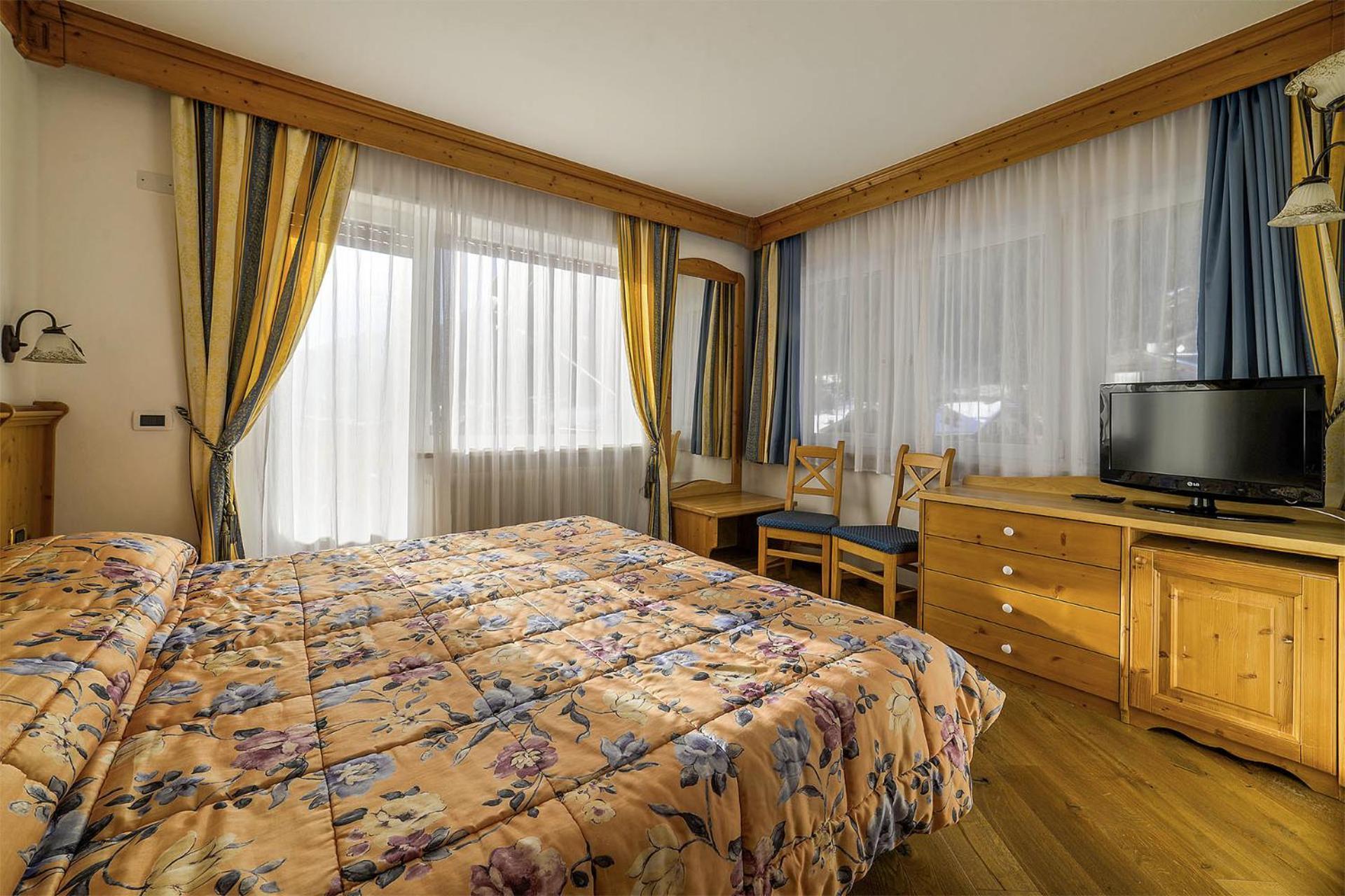 Alpenhotel Panorama Campitello di Fassa Esterno foto